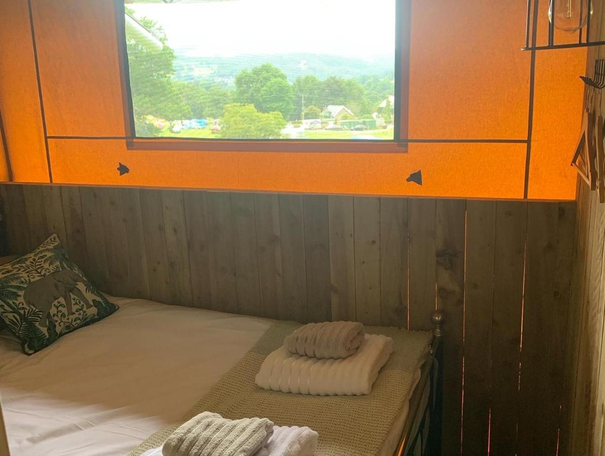 Mountain View Safari Tent With Hot Tub In The Heart Of Snowdonia Dolgellau Luaran gambar